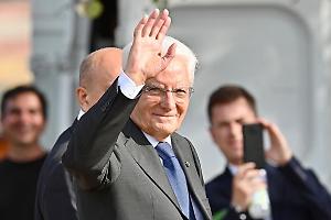 Mattarella bacchetta la Meloni e celebra Ventotene