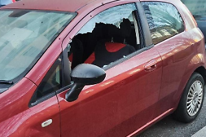 Ennismo furto con spaccata a Bologna: arrestati due giovani in Via Gobetti