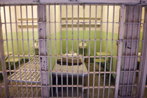 Trovato un telefonino nascosto nel riso alla Dozza di Bologna