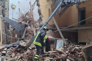 Esplosione alla chiesa di San Giorgio a Savigno: due feriti