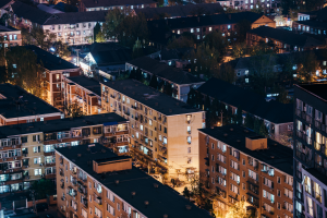 Arresto sui tetti di Bologna: 27enne fermato dai carabinieri dopo un tentativo di fuga rocambolesca