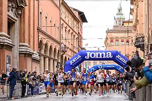 Maratona di Bologna 2025: le modifiche alla viabilità e tutte le strade coinvolte