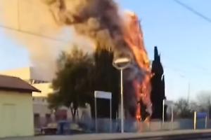 Incendio alla stazione di Borgo Panigale: disagi e ritardi per i pendolari