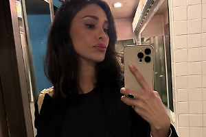 "Gli uomini hanno paura di me e del personaggio": Belen racconta il suo periodo da single