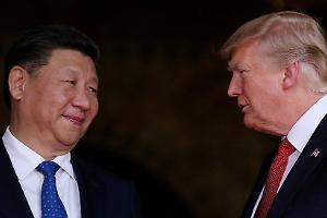 Trump annuncia la sospensione dei dazi per 90 giorni, ma per la Cina aumentano del 125%