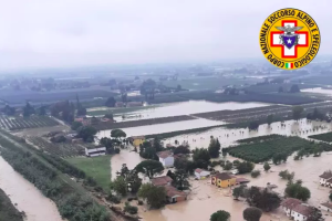 Maltempo in Emilia-Romagna: il fiume Lamone raggiunge livelli di piena senza precedenti
