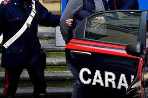 Arrestato 36enne a Calderara di Reno per spaccio: sequestrati marijuana, hashish e contanti