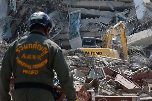 Scossa di magnitudo 7.7 devasta il Myanmar: ponti crollati e richiesta di aiuto internazionale