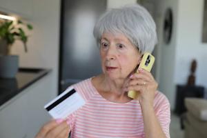 Truffa sventata a Roccabianca: arrestati due uomini grazie al coraggio di una 70enne