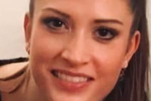 L'amica della vittima ne fa un ritratto non di sole luci