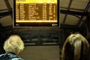 Alta velocità in tilt: treni fermi tra Fidenza e Piacenza e ritardi fino a 60 minuti