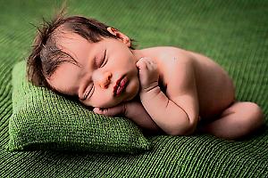 Tutti uguali, prima del nome