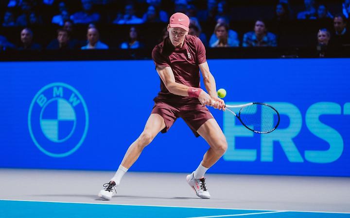 Sinner trionfa (e cala il bis) a Vienna : "Ecco cosa ha fatto la differenza..."